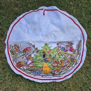 Vintage Disney Snow White And Dwarfs Christmas Tree Skirt Felt White Unfinished